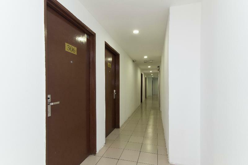 קואלה לומפור Oyo 280 Hotel Dragon Inn מראה חיצוני תמונה