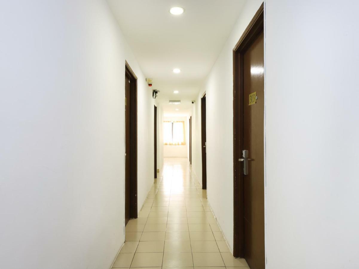 קואלה לומפור Oyo 280 Hotel Dragon Inn מראה חיצוני תמונה