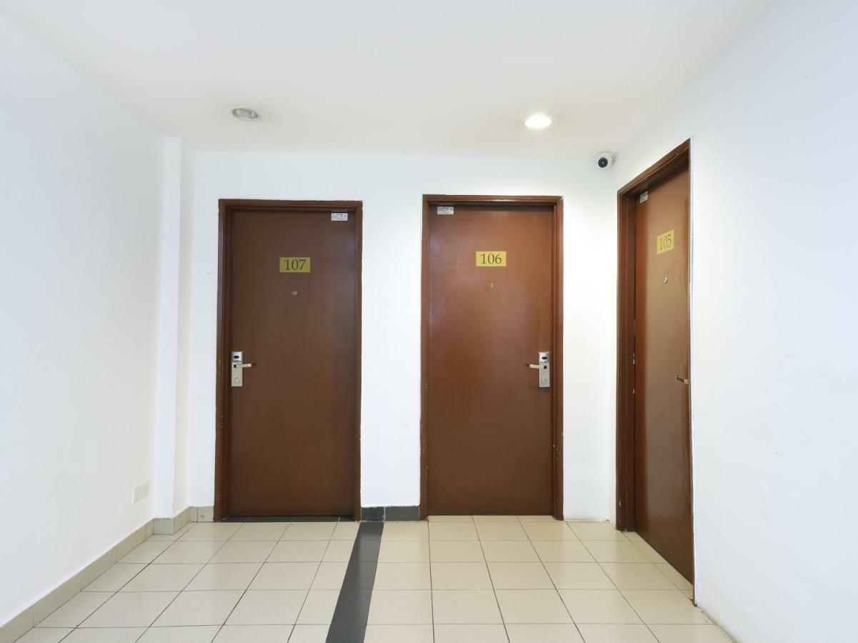 קואלה לומפור Oyo 280 Hotel Dragon Inn מראה חיצוני תמונה
